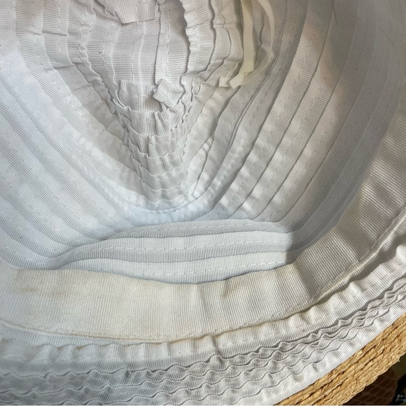 Scala white wide-brim adjustable floppy sun beach hat with tan raffia trim - Picture 6 of 8